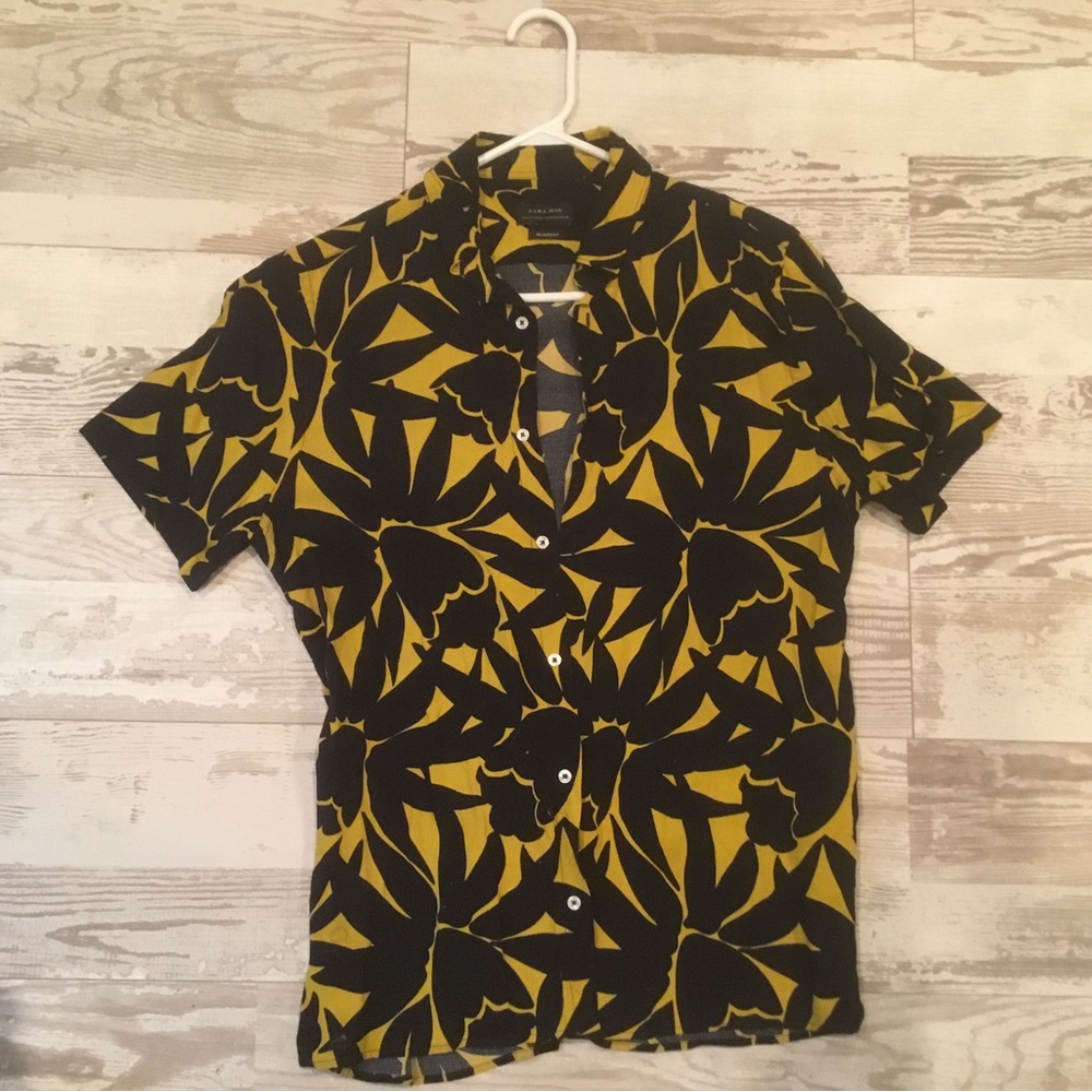 Button down Zara t shirt